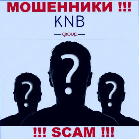 Нет ни малейшей возможности узнать, кто конкретно является непосредственным руководством организации KNB Group Limited - это стопроцентно мошенники